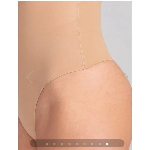 Honeylove Strong Support Mid-Waist Superpower Thong Sand Size Medium